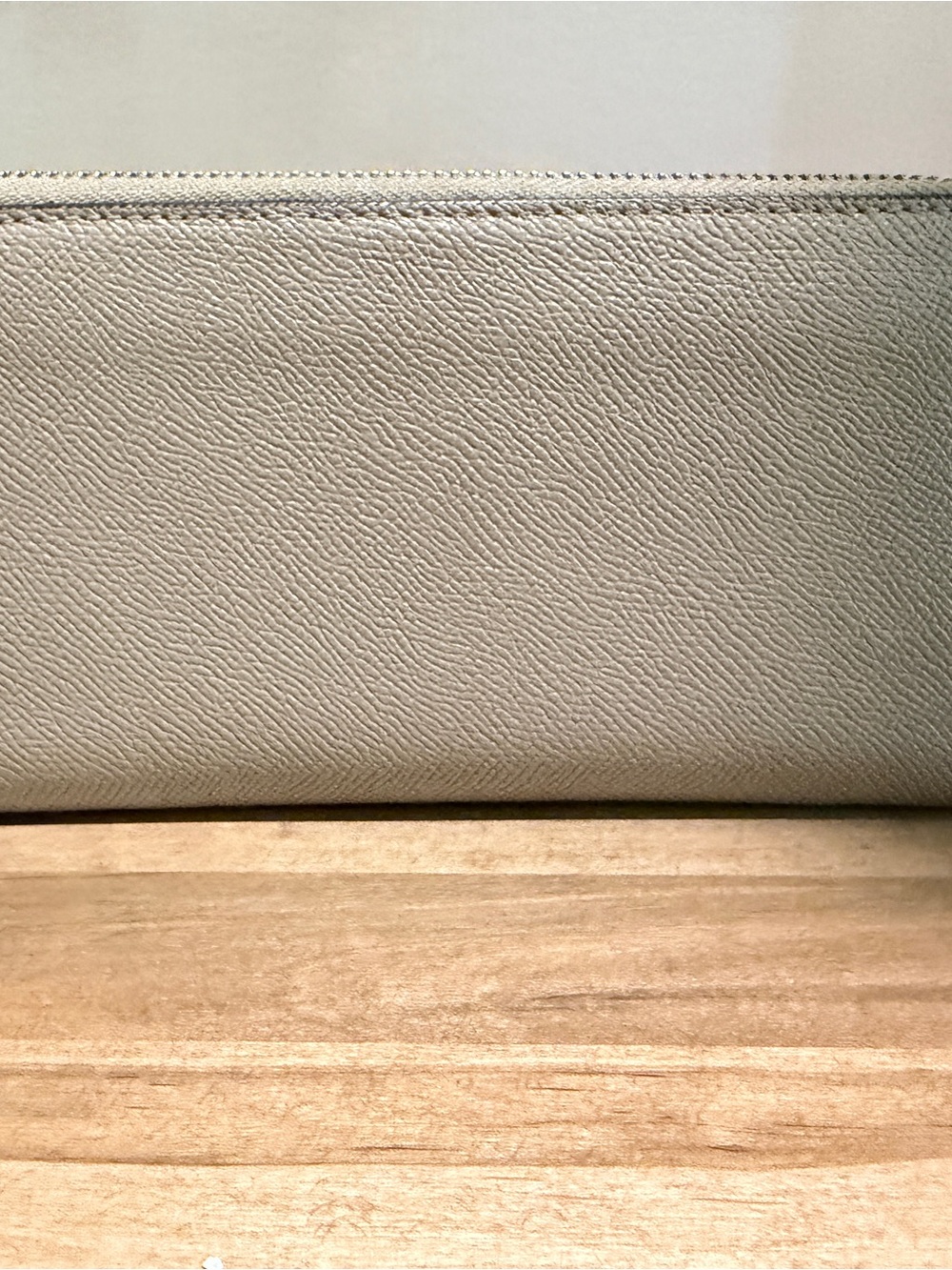 Coach Metallic Silver Zip-Around Wallet with Front Card Slot - Picture 3 of 5